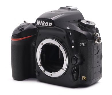 Камера Nikon D750 body (пробег 67000 кадров)