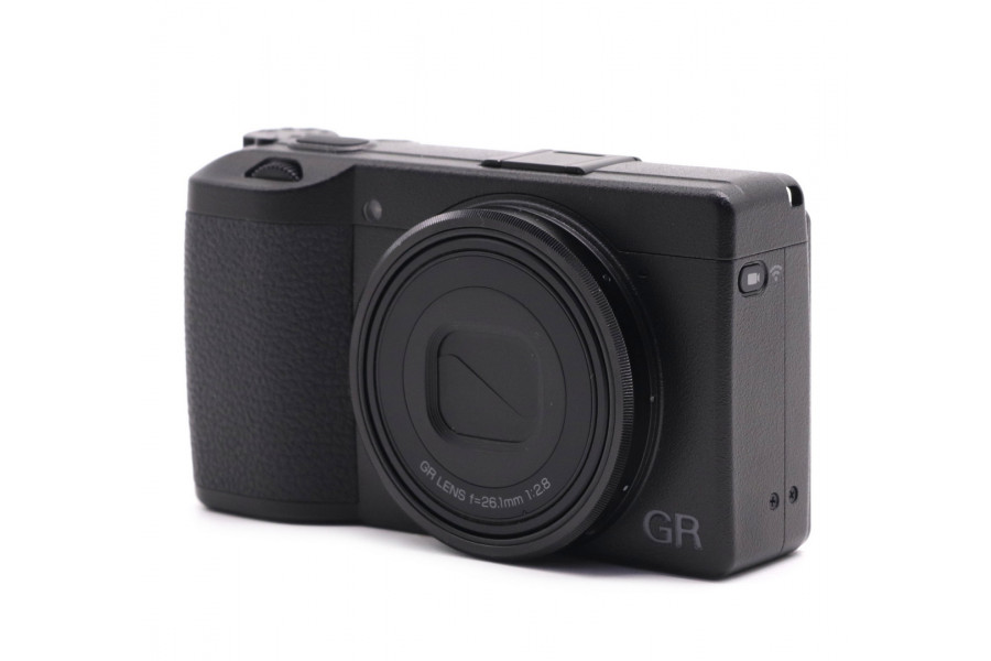 Компактный цифровой фотоаппарат Ricoh GR IIIx