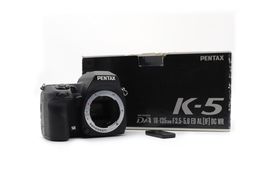 Pentax K-5 body в упаковке (пробег 51170 кадров)