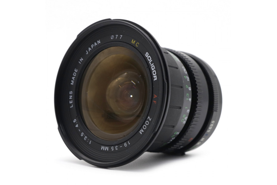 Soligor AF Zoom 3,5-4,5 /19-35mm МС для Pentax K