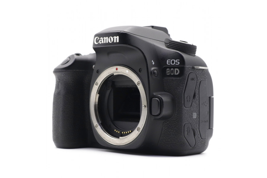 Камера Canon EOS 80D body (пробег 172965 кадров)