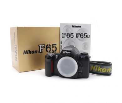 Фотоаппарат Nikon F65 body в упаковке