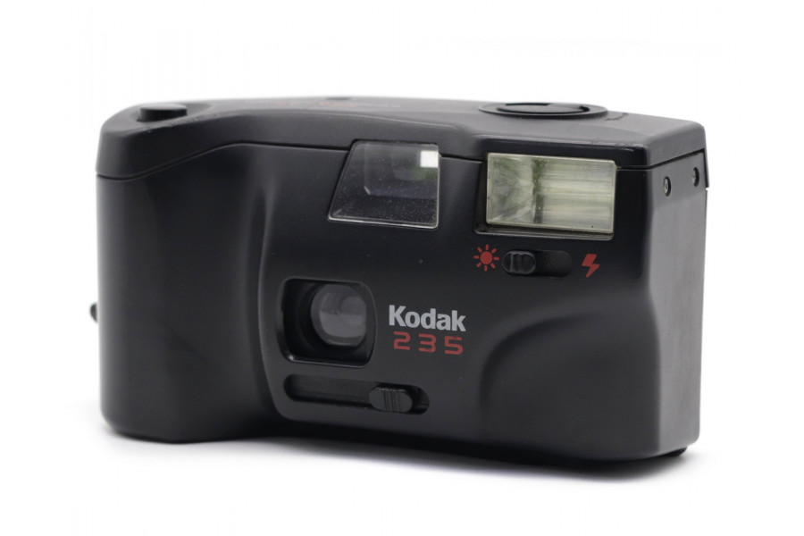 Плёночный компактный фотоаппарат Kodak 235