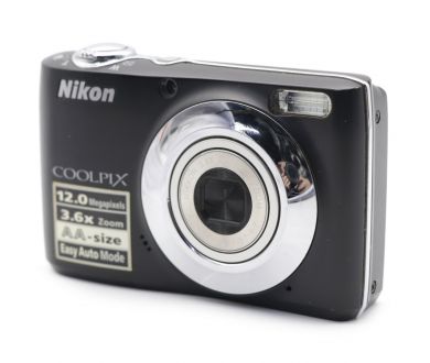 Компактна цифровая камера Nikon Coolpix L22