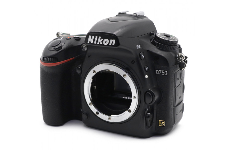 Камера Nikon D750 body (пробег 24000 кадров)