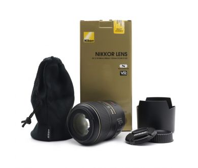 Nikon 105mm f/2.8G AF-S IF-ED VR Micro-Nikkor в упаковке