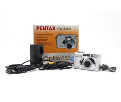 Компактная камера Pentax Optio 550 в упаковке