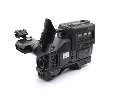 Видеокамера профессиональная Sony DXC-637P