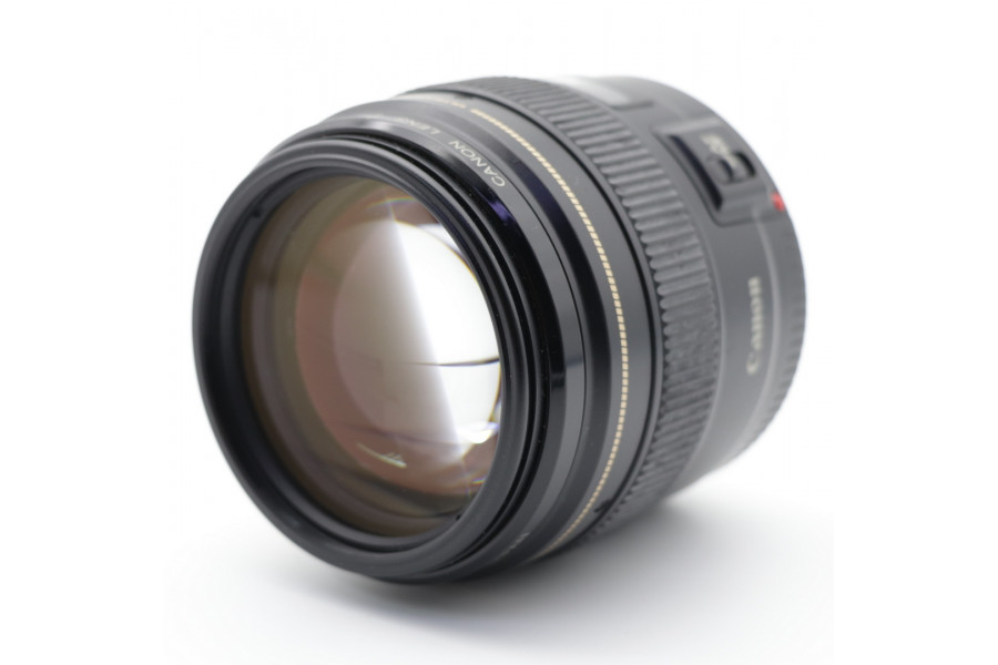 Компактный объектив Canon EF 100mm f/2 USM