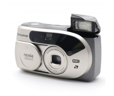 Плёночный фотоаппарат Fujifilm Nexia 320ixZ