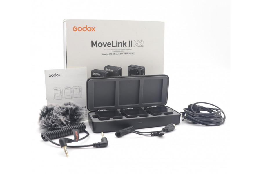 Петличная радиосистема Godox MoveLink II M2 в упаковке