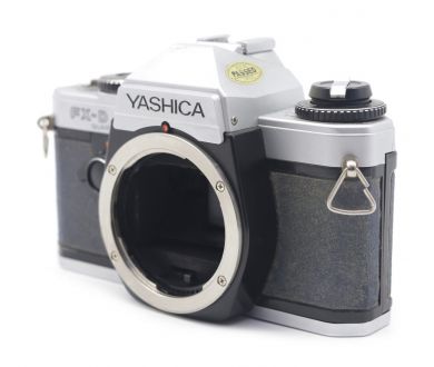 Yashica FX-D Quartz body неисправный