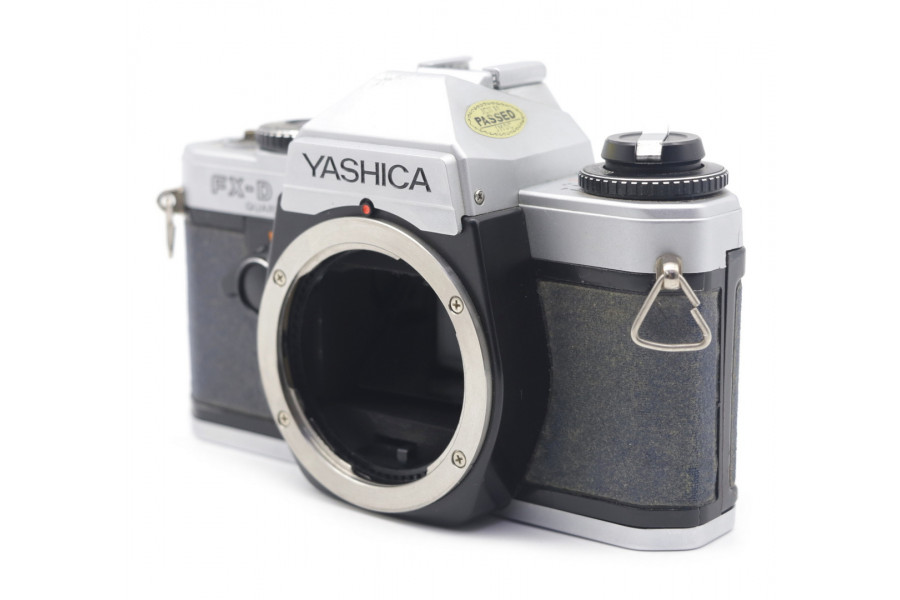 Yashica FX-D Quartz body неисправный