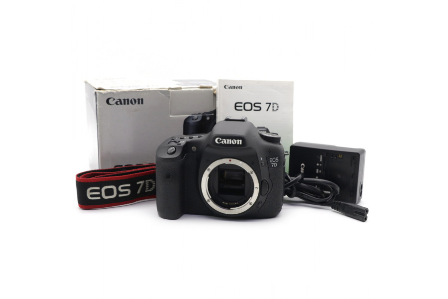 Canon EOS 7D body в упаковке (пробег 5150 кадров)