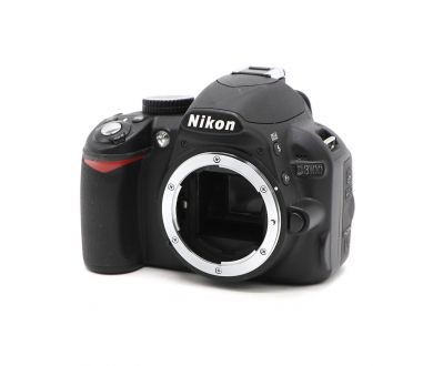 Фотокамера Nikon D3100 body (пробег 9500 кадров)