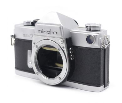 Зеркальная плёночная камера Minolta SR-7 body