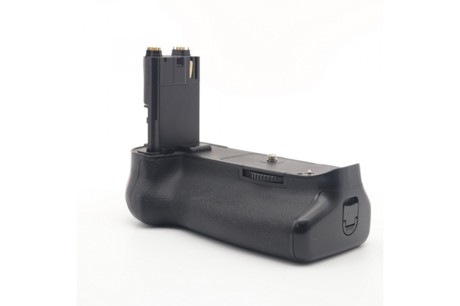 Батарейная ручка Meike MK-5D3 for Canon 5D Mark III