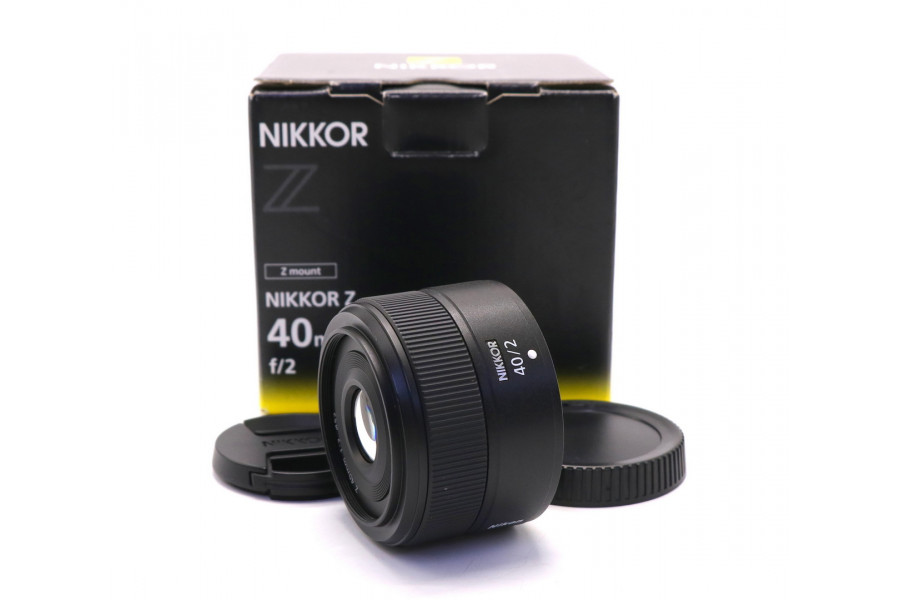 Объектив Nikon 40mm f/2 для Nikkor Z в упаковке