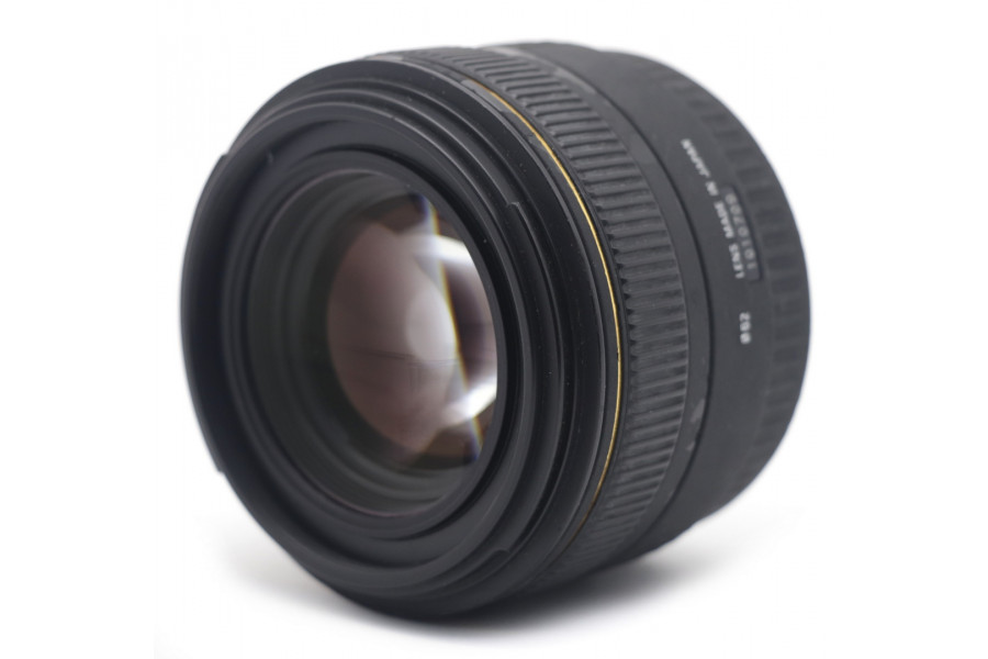 Фикс-объектив Sigma AF 30mm f/1.4 EX DC HSM для Canon
