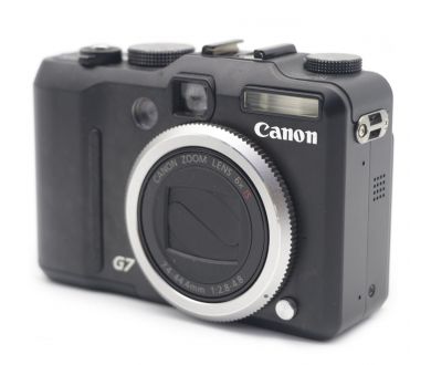 Компактный фотоаппарат Canon PowerShot G7