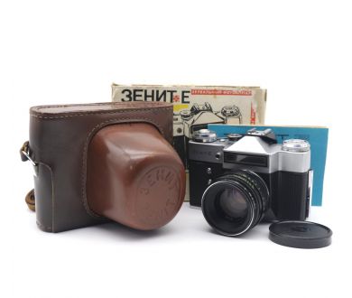 Фотоаппарат Зенит Е kit в упаковке неисправный