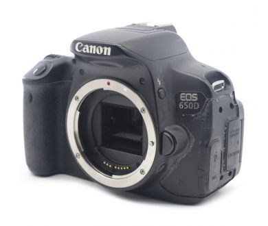 Canon EOS 650D body (пробег 45380 кадров)