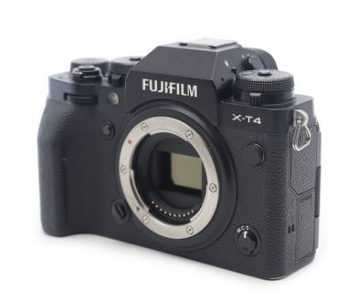 Беззеркальный фотоаппарат Fujifilm X-T4 body