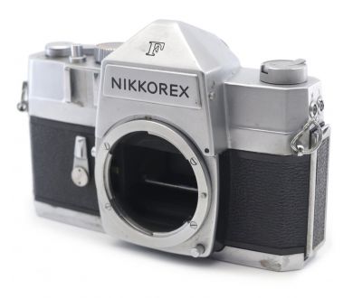 Однообъективный зеркальный фотоаппарат Nikkorex F