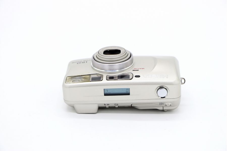 Пленочный фотоаппарат Minolta Riva Zoom 150