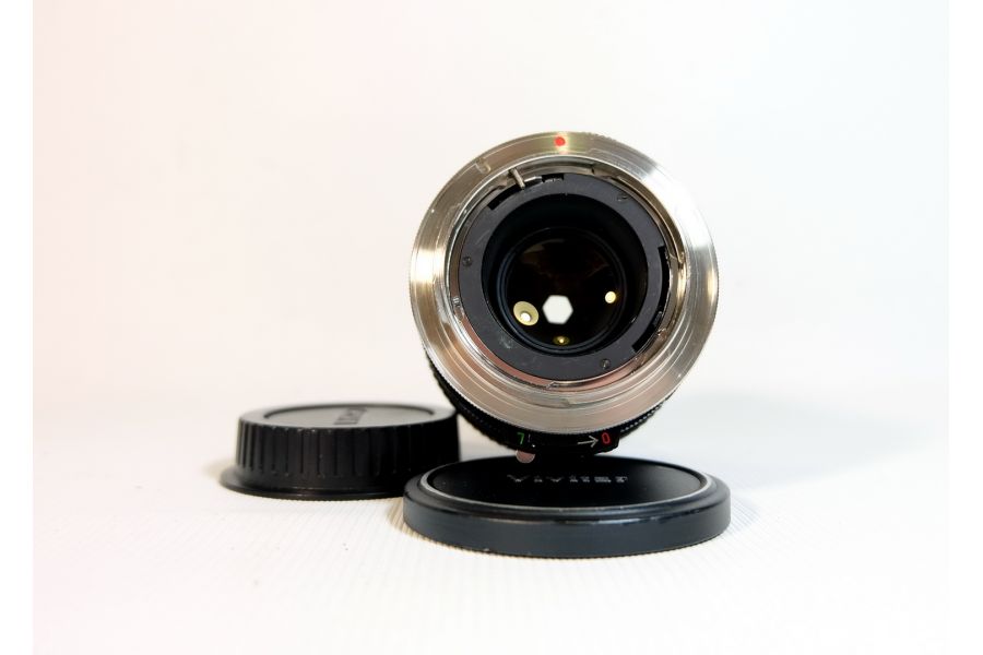 Vivitar 135 mm f/2.5 (Japan, 1979)