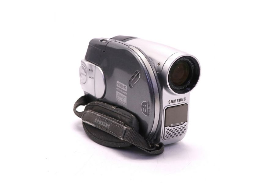 Видеокамера Samsung VP-DC161W в упаковка 