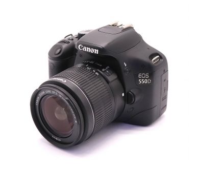 Canon EOS 550D kit (пробег 630 кадров)