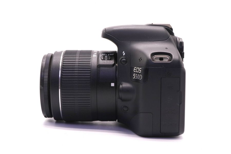 Canon EOS 550D kit (пробег 630 кадров)