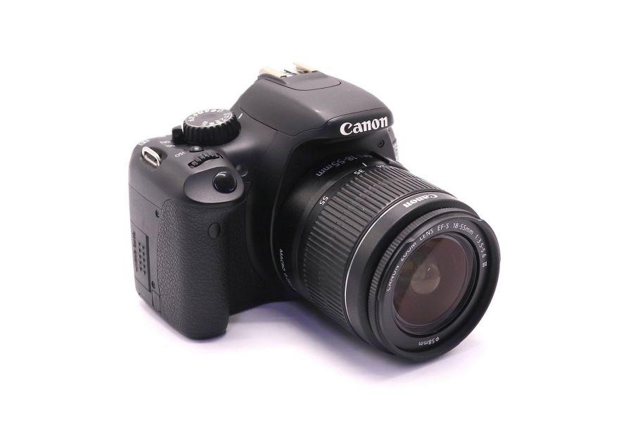 Canon EOS 550D kit (пробег 630 кадров)