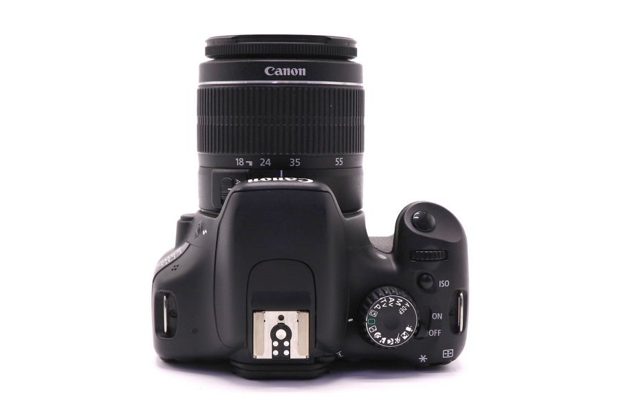 Canon EOS 550D kit (пробег 630 кадров)