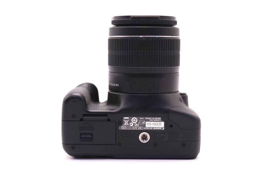 Canon EOS 550D kit (пробег 630 кадров)