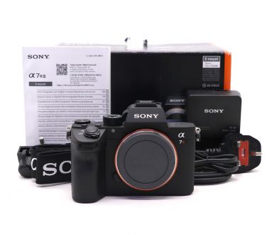 Sony A7RIII ILCE-7RM3 body в упаковке (пробег 1310 кадров)