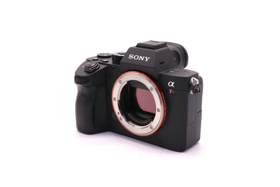 Sony A7RIII ILCE-7RM3 body в упаковке (пробег 1080 кадров)