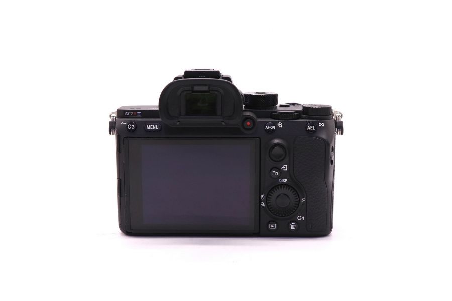 Sony A7RIII ILCE-7RM3 body в упаковке (пробег 1080 кадров)