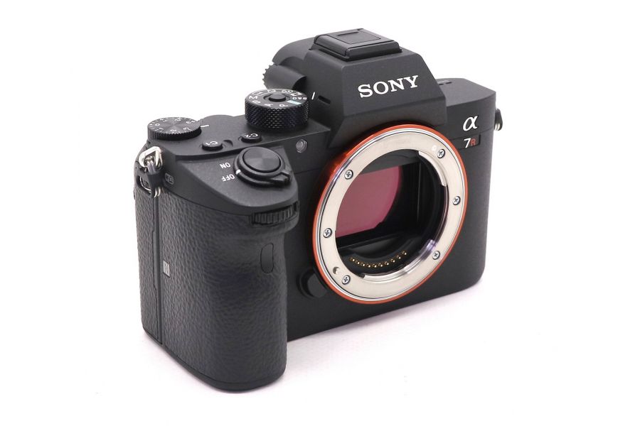 Sony A7RIII ILCE-7RM3 body в упаковке (пробег 1310 кадров)