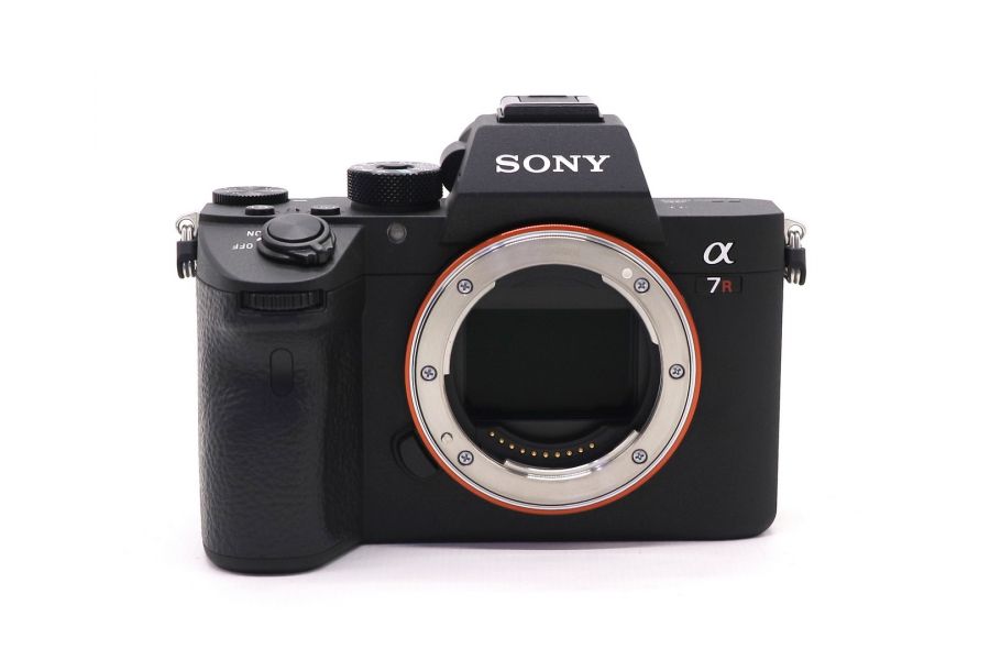 Sony A7RIII ILCE-7RM3 body в упаковке (пробег 1310 кадров)