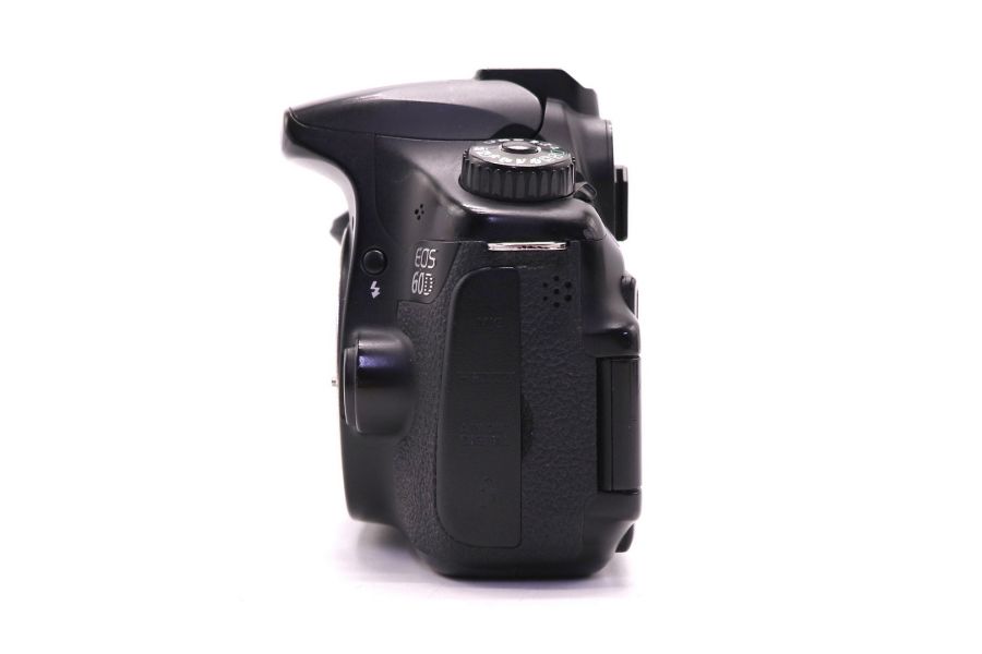 Canon EOS 60D body фотоаппарат (пробег 278350 кадров)