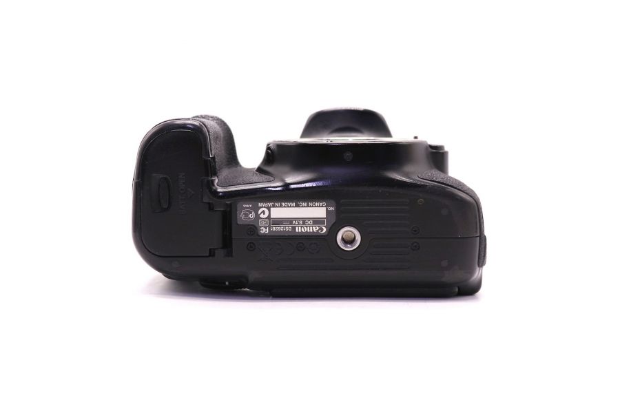 Canon EOS 60D body фотоаппарат (пробег 278350 кадров)