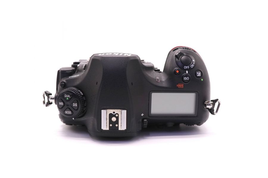 Nikon D850 body в упаковке (пробег 8700 кадров)