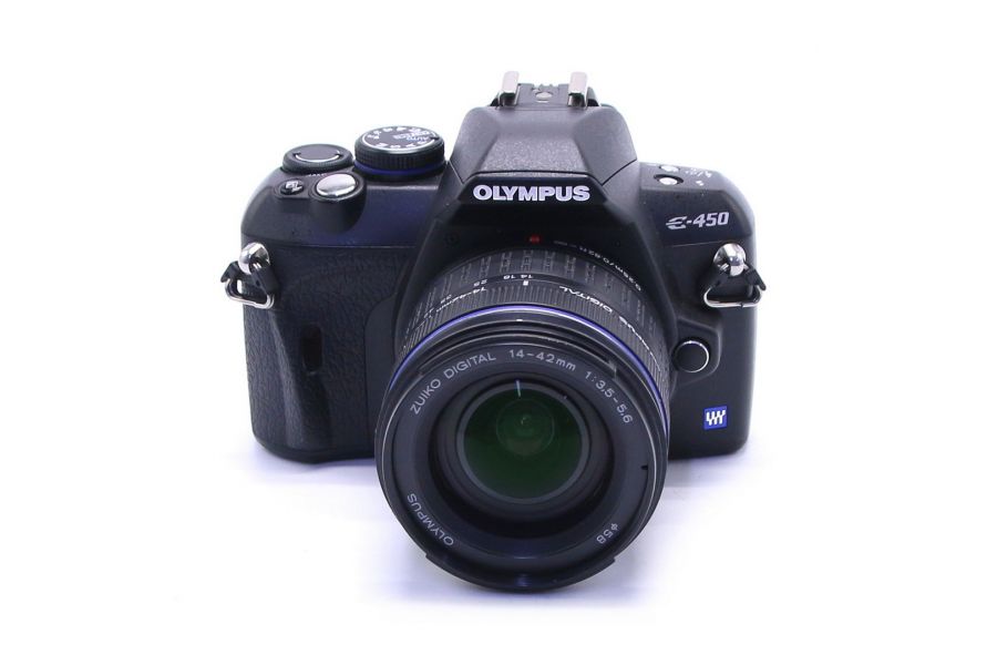 Olympus E-450 + 14-42mm f/3.5-5.6 (пробег 2480 кадров)