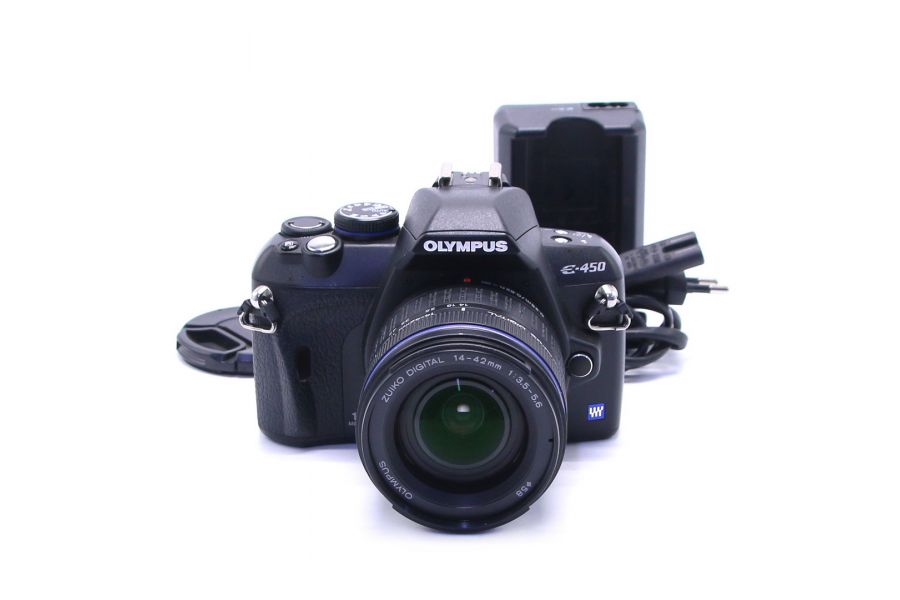 Olympus E-450 + 14-42mm f/3.5-5.6 (пробег 2480 кадров)