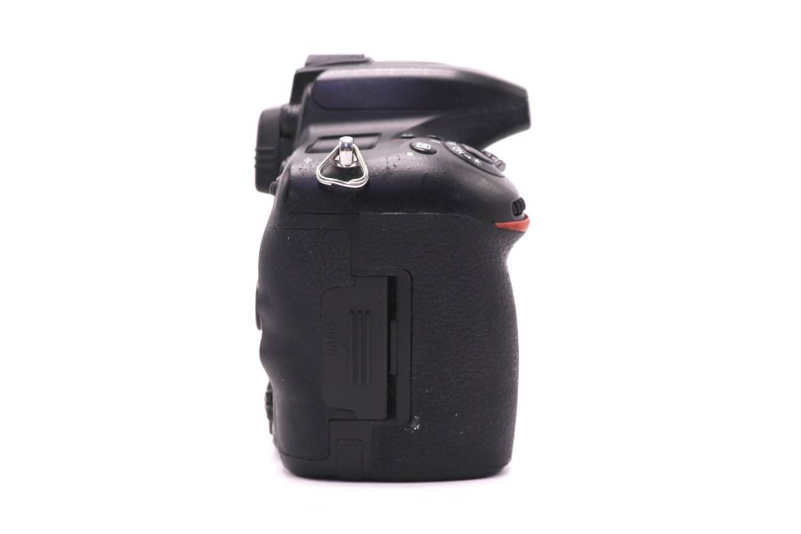 Nikon D750 body (пробег 341700 кадров)