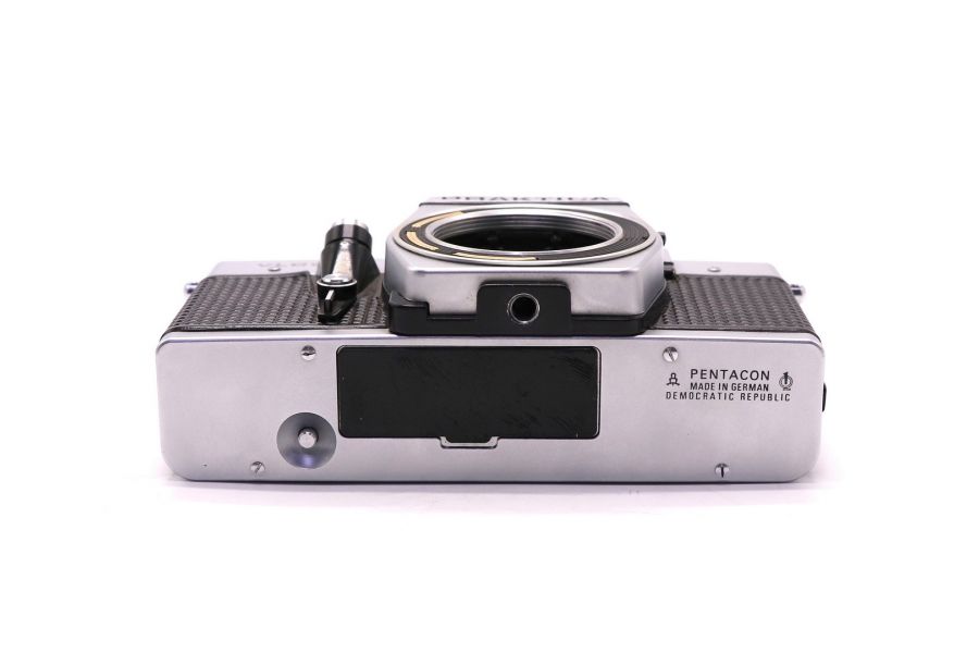 Praktica VLC3 body (Germany, 1976)