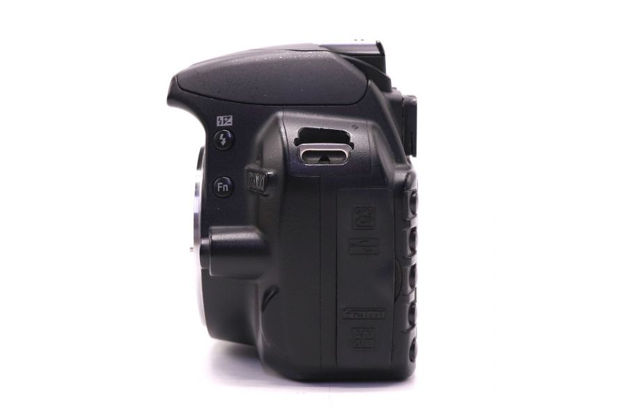 Nikon D3100 body в упаковке (пробег 100010 кадров)