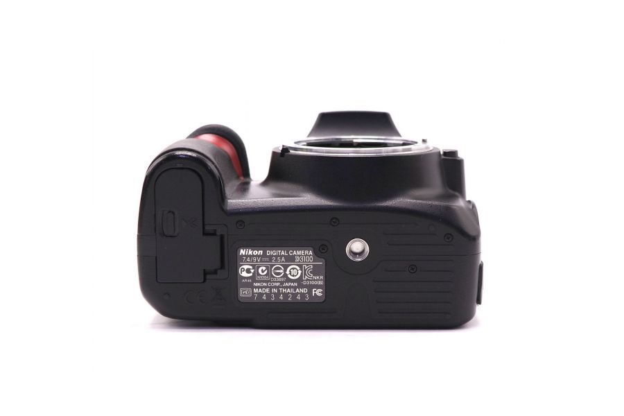 Nikon D3100 body в упаковке (пробег 100010 кадров)